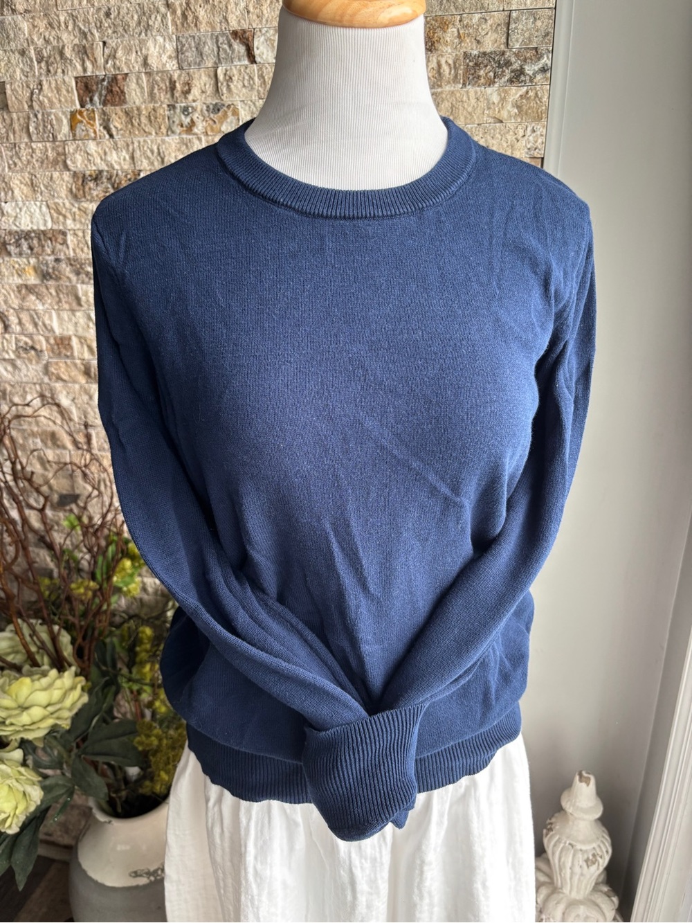 Women's Crew Neck Sweater in Deep Blue